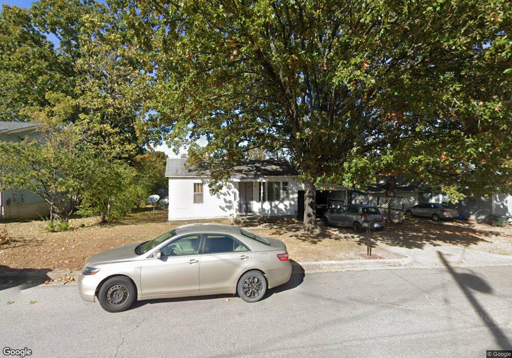 1102 Hess Ave, Rolla, MO 65401 - photo 1