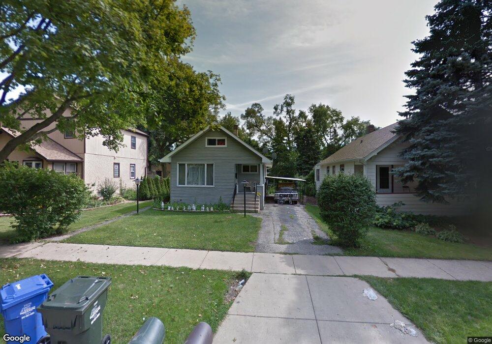 1365 E Walnut Ave, Des Plaines, IL 60016 - photo 1