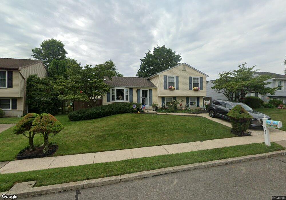 421 Centennial Dr, Morrisville, PA 19067 - photo 1