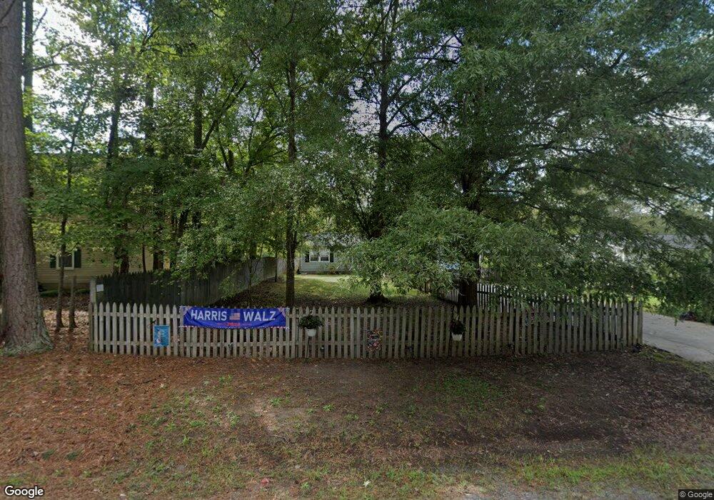 353 Lake Dr, Colonial Beach, VA 22443 - photo 1