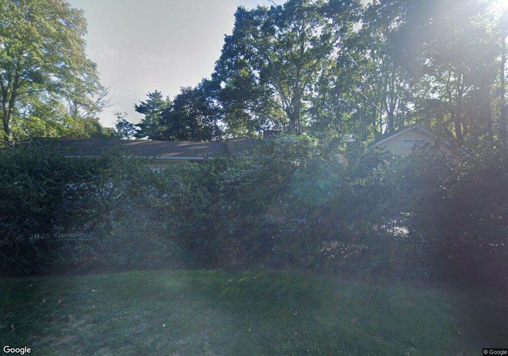 198 Duck Pond Rd, Glen Cove, NY 11542 - photo 1