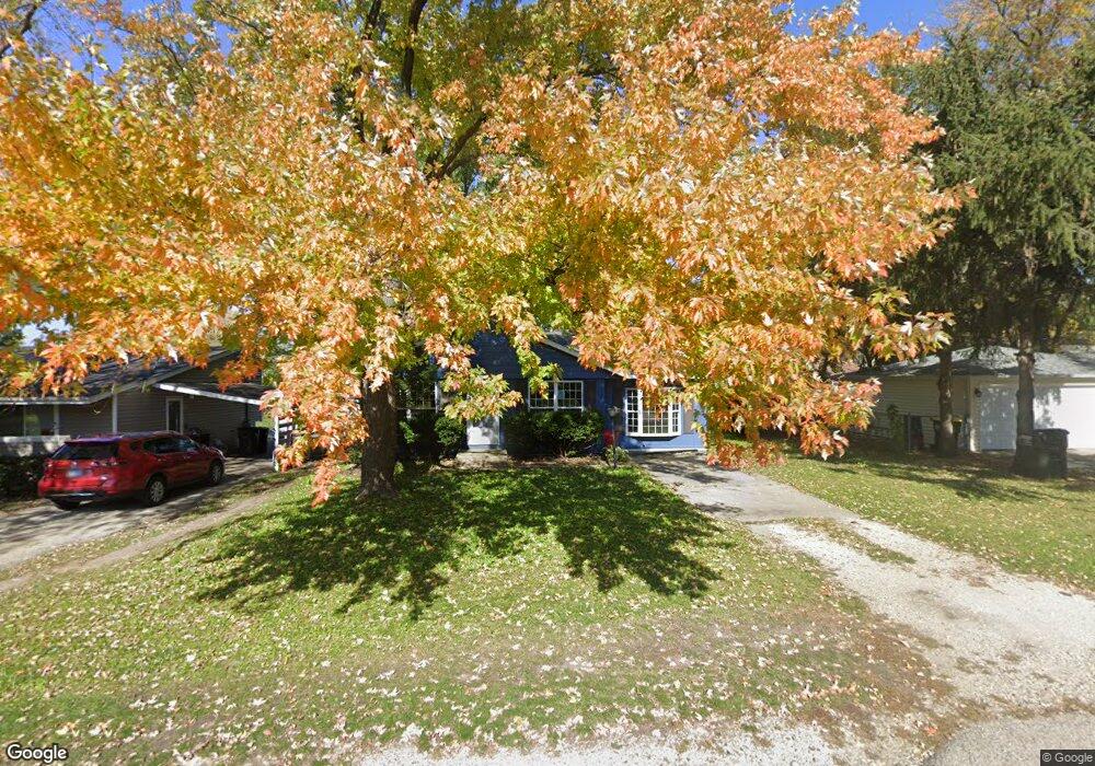 13 Hunters Path unit 1, Lake In the Hills, IL 60156 - photo 1