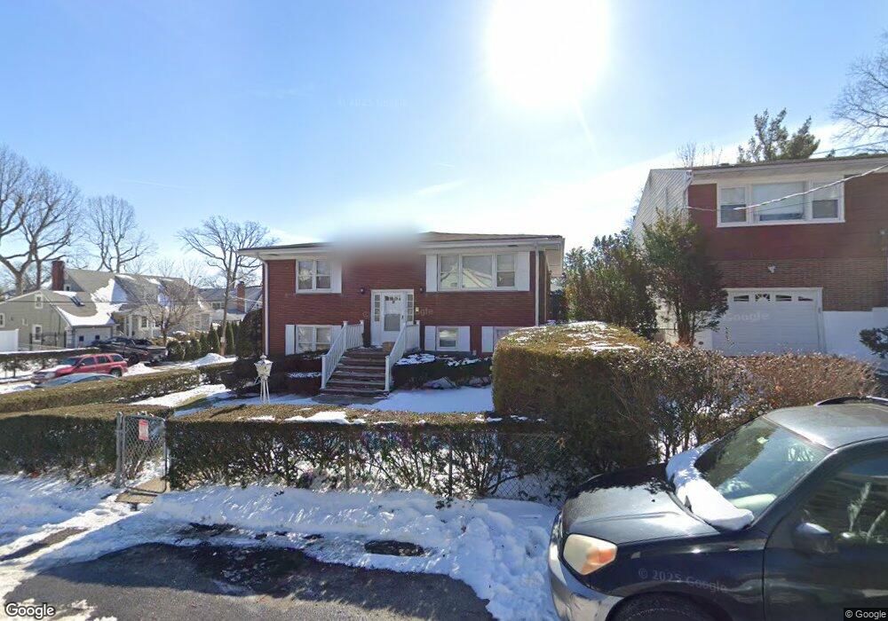 14 Knollwood Rd, Yonkers, NY 10701 - photo 1