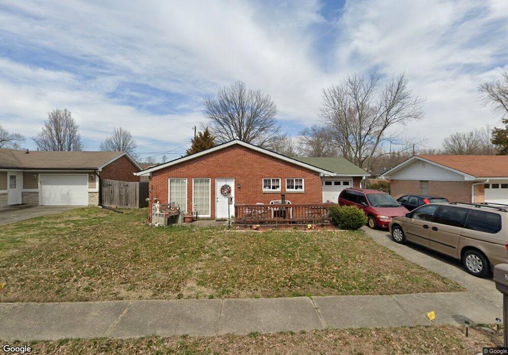 207 Pimlico Dr, New Albany, IN 47150 - photo 1