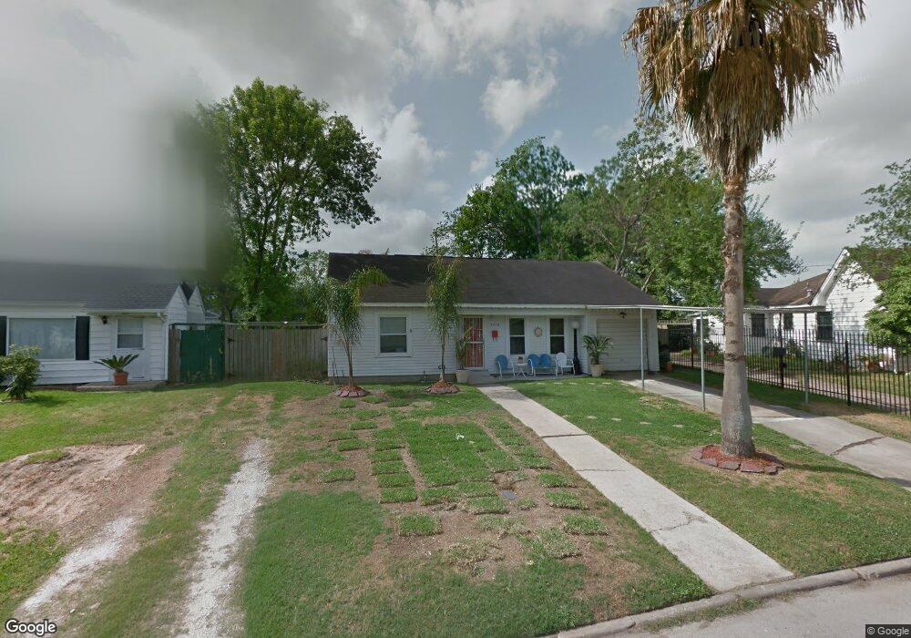 7418 Greenstone St, Houston, TX 77087 - photo 1