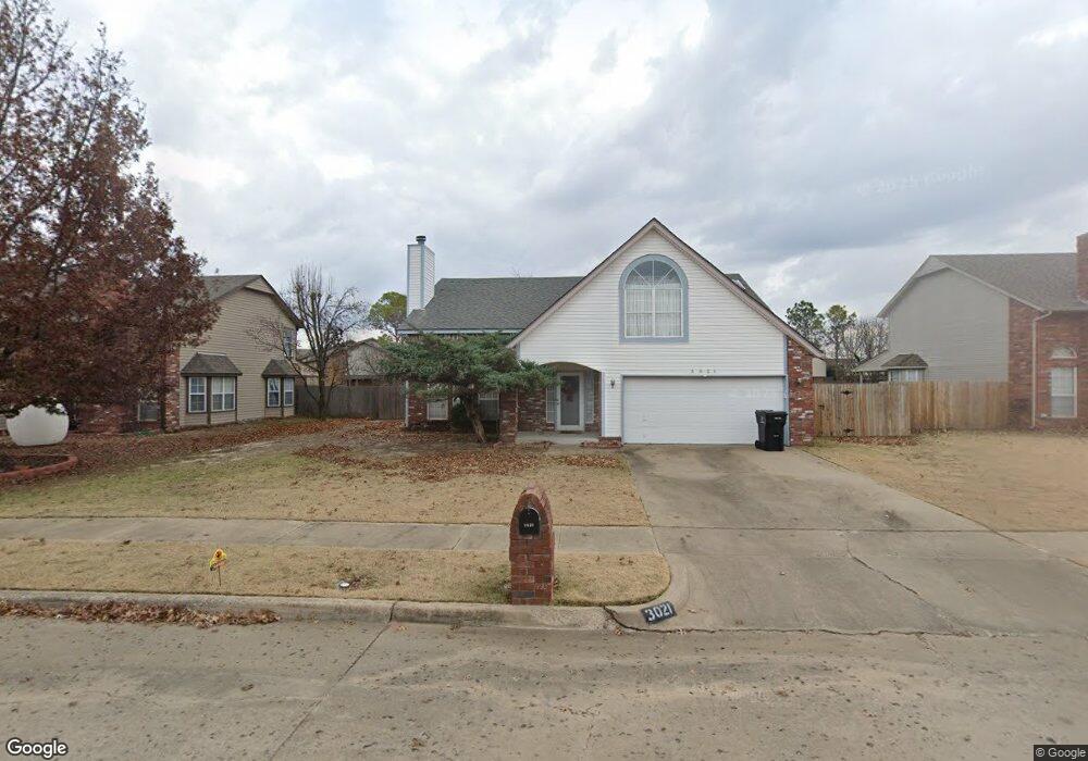 3021 S Juniper Place, Broken Arrow, OK 74012 - photo 1