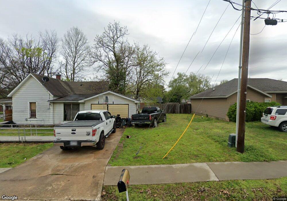 104 N Border St, Prairie Grove, AR 72753 - photo 1