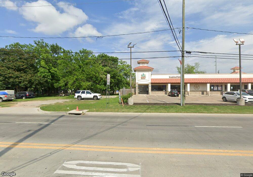 410 1st St, Rosenberg, TX 77471 - photo 1