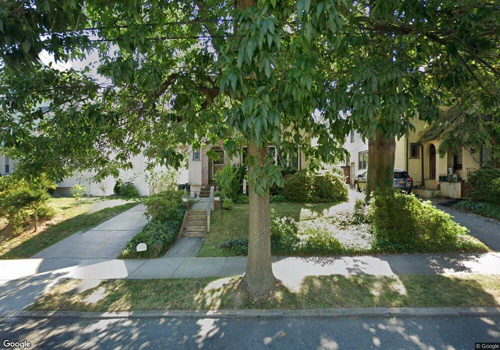 3343 166th St, Flushing, NY 11358 - photo 1