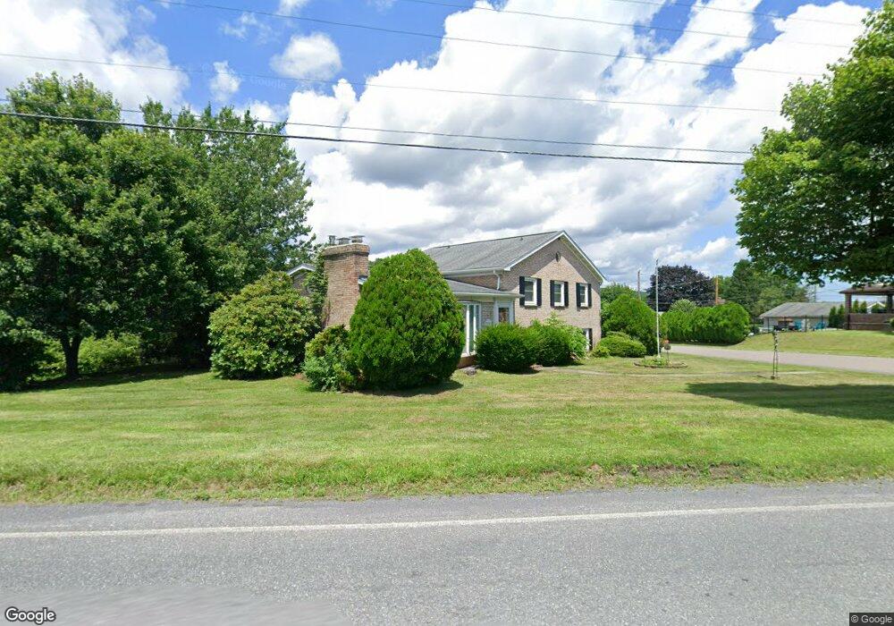 50 Lincoln Dr, Tamaqua, PA 18252 - photo 1