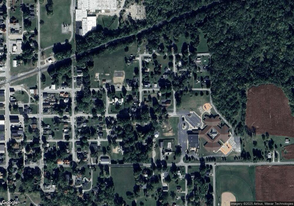 47 N State St, Andrews, IN 46702 - photo 1