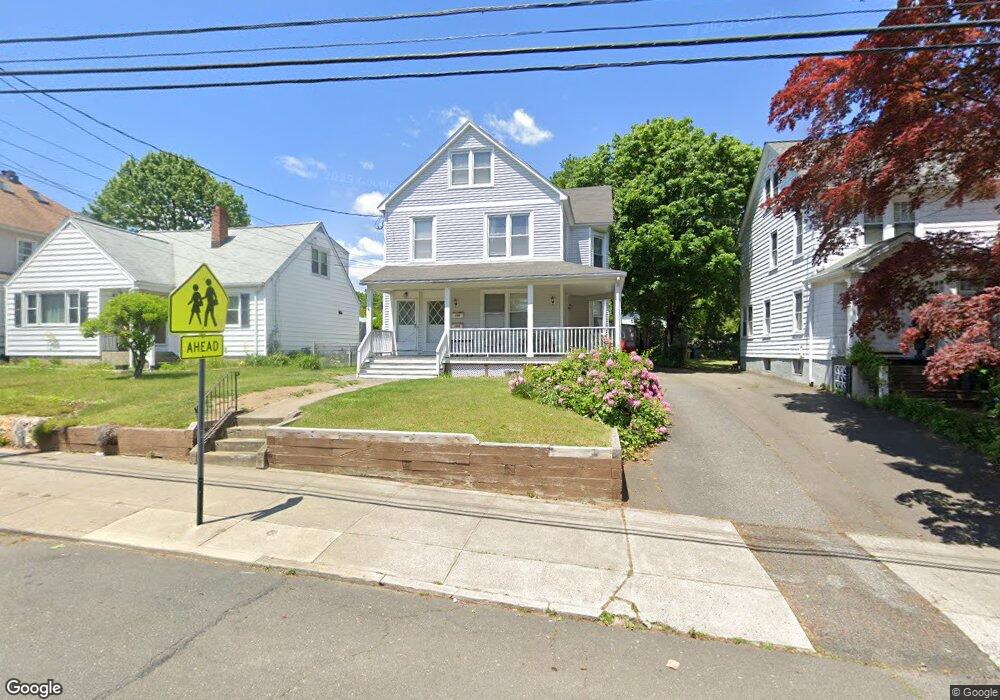 366 Fairview Ave, Bridgeport, CT 06606 - photo 1