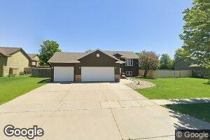 708 Quartz Ave, Brandon, SD 57005