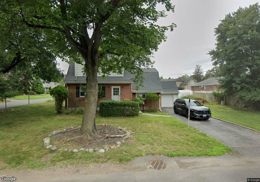 8 Lake Rd, Demarest, NJ 07627 - photo 1