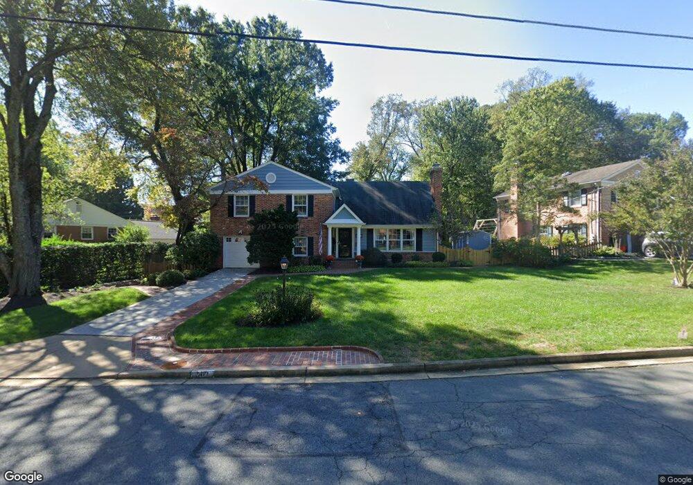 2410 Claremont Dr, Falls Church, VA 22043 - photo 1