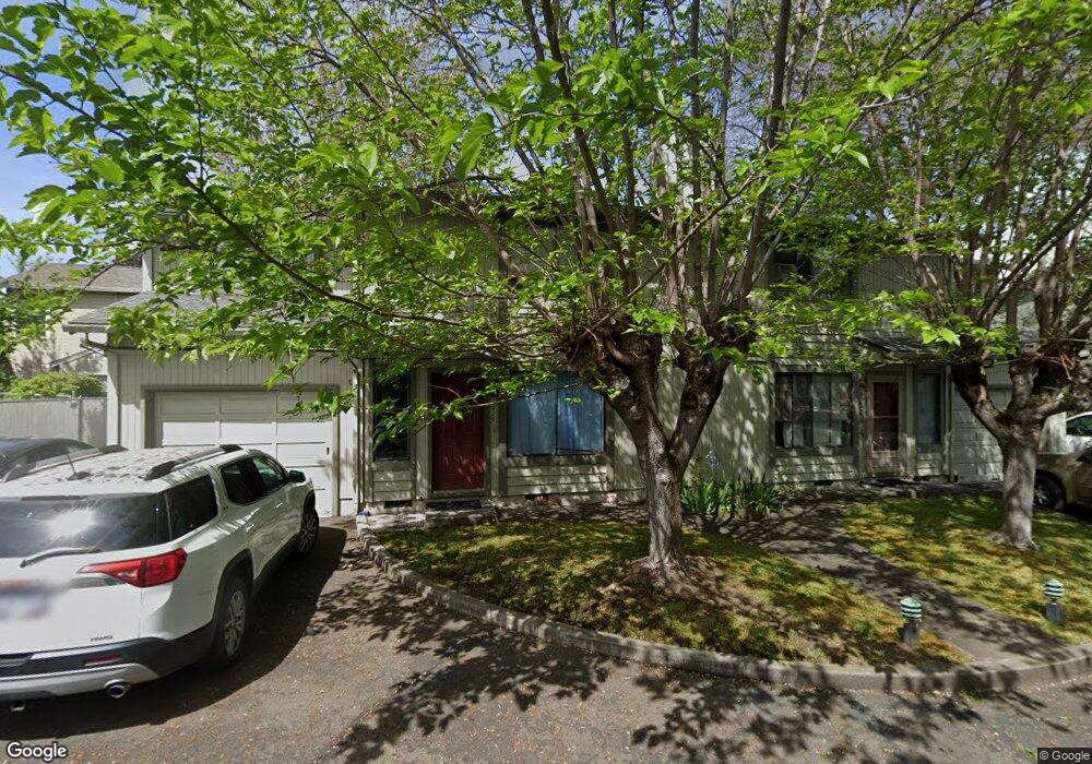 1192 Morrow Rd, Medford, OR 97504 - photo 1