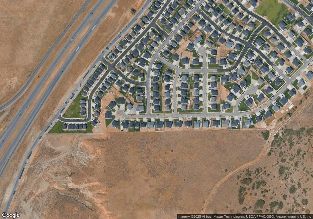 1341 Red Cliff Dr unit 390, Santaquin, UT 84655 - photo 1