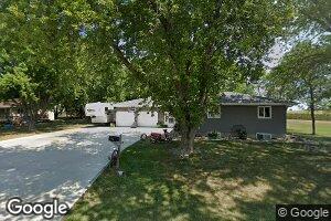 504 S Pine St, Menno, SD 57045