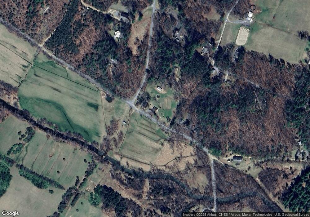 2197 Luther Michael Rd, Berkeley Springs, WV 25411 - photo 1