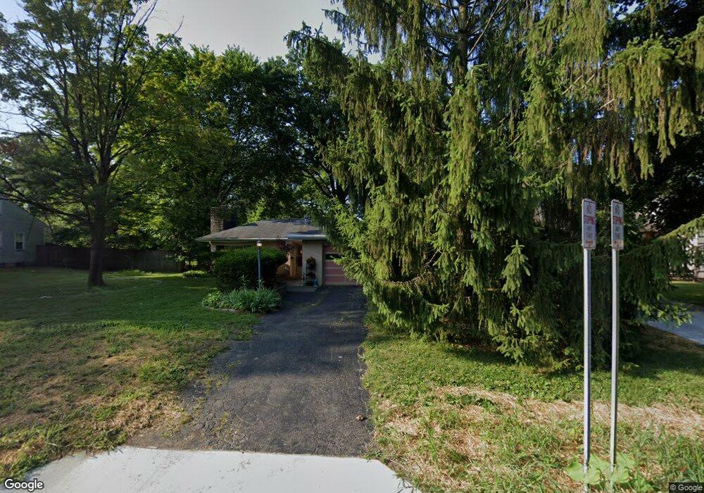 569 E Dominion Blvd, Columbus, OH 43214 - photo 1