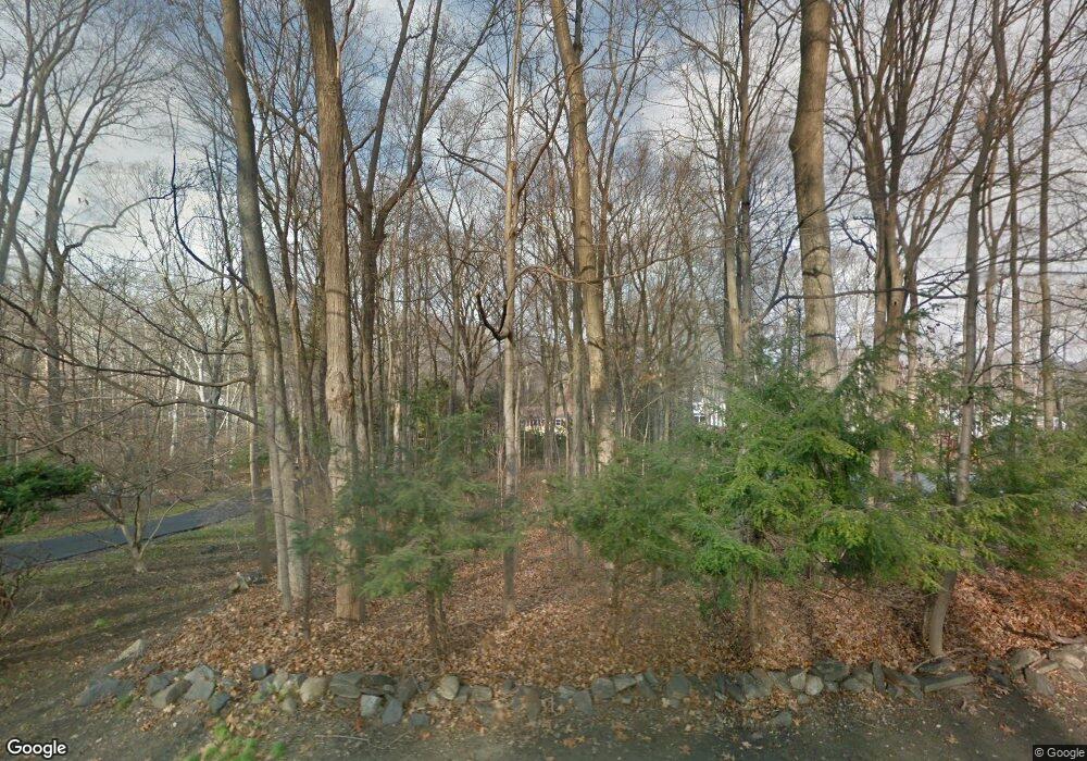 337 L Spring Water Ln, New Canaan, CT 06840 - photo 1