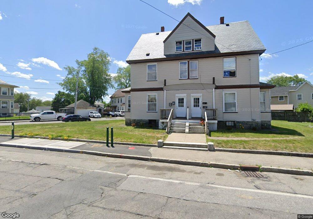 1012 Lakeview Ave, Lowell, MA 01850 - photo 1