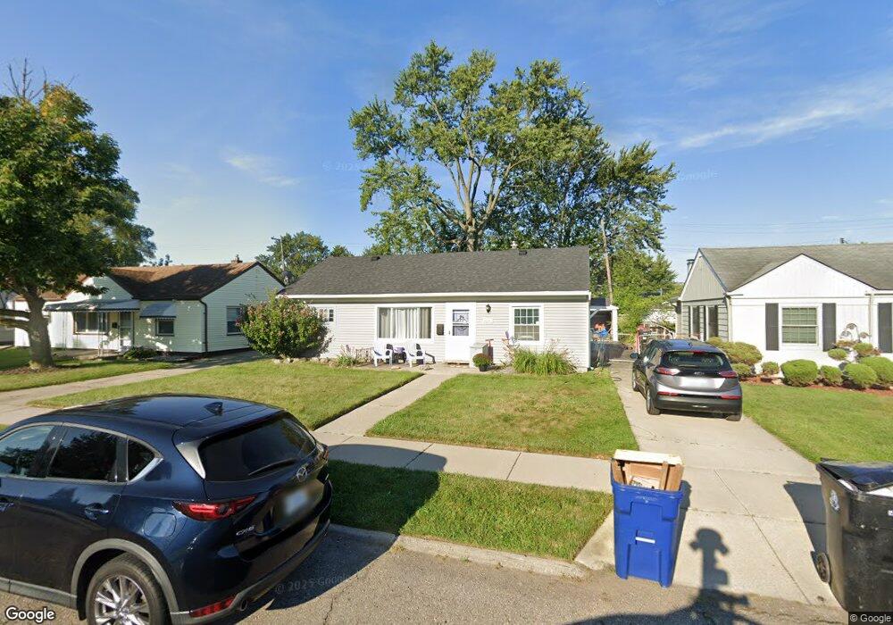 26741 Grandmont St, Roseville, MI 48066 - photo 1