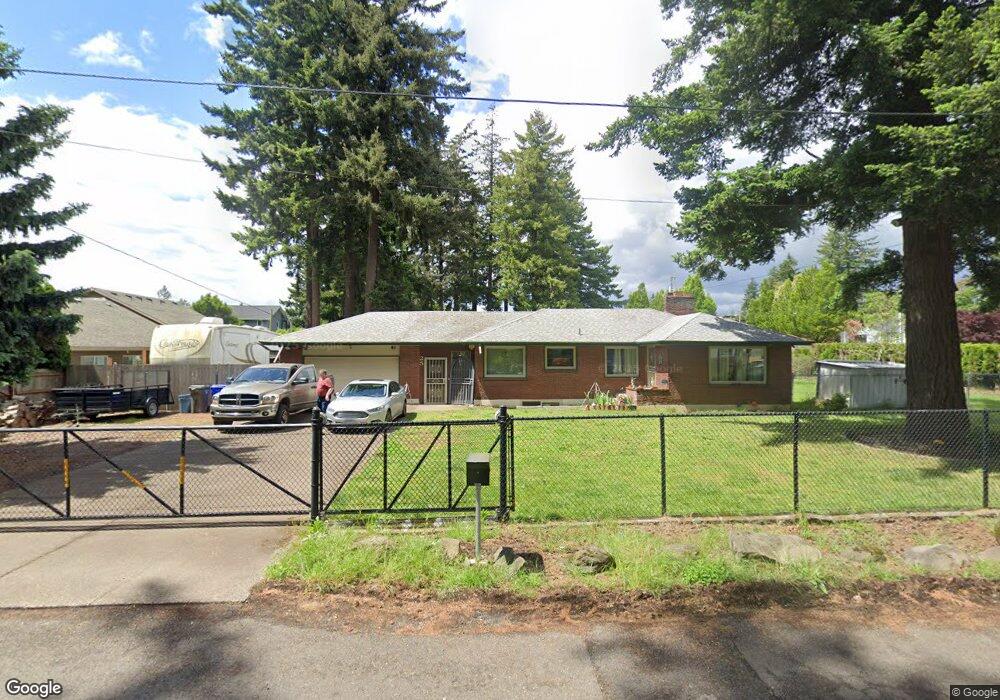 25 SE 151st Ave, Portland, OR 97233 - photo 1