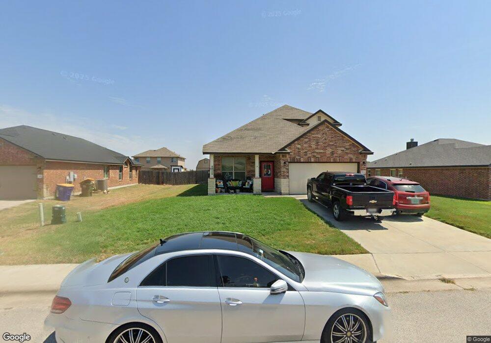 504 Kayla St, Troy, TX 76579 - photo 1