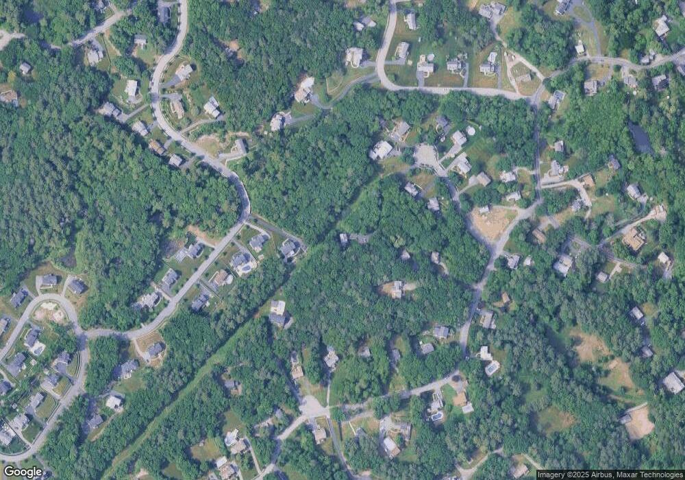 8 Fernbanks Rd, Wilmington, MA 01887 - photo 1