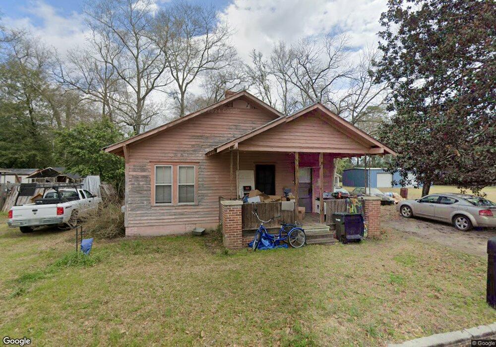 6 Hendrix St, Claxton, GA 30417 - photo 1