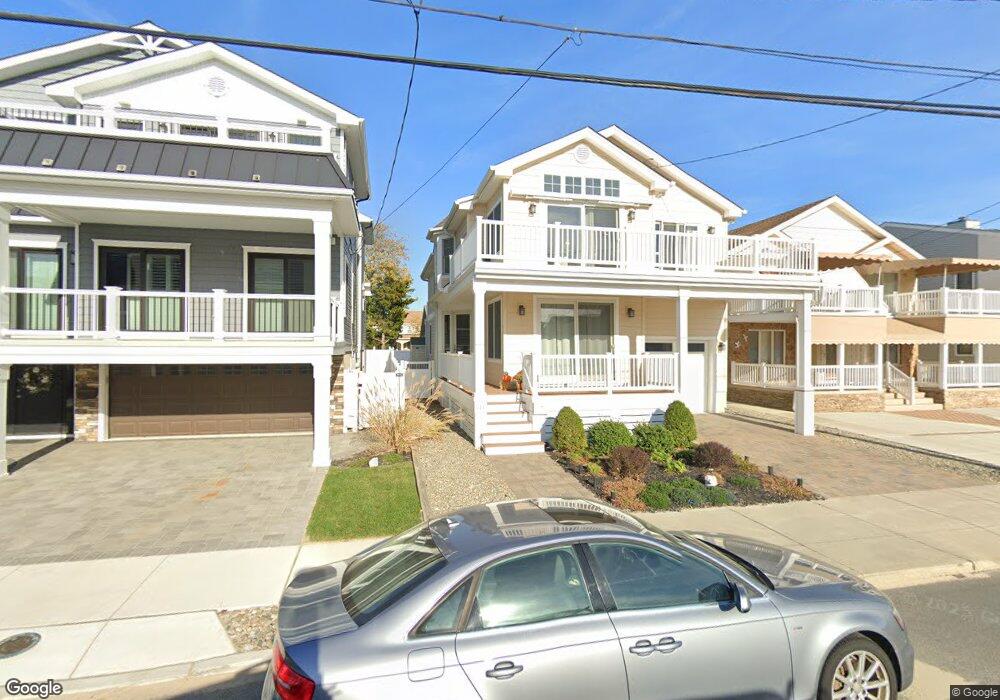 111 E Stockton Rd, Wildwood, NJ 08260 - photo 1