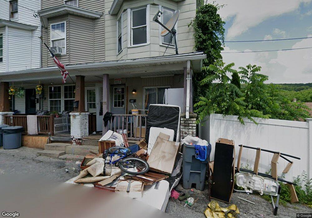 113 1/2 E Snyder Ave, Lansford, PA 18232 - photo 1