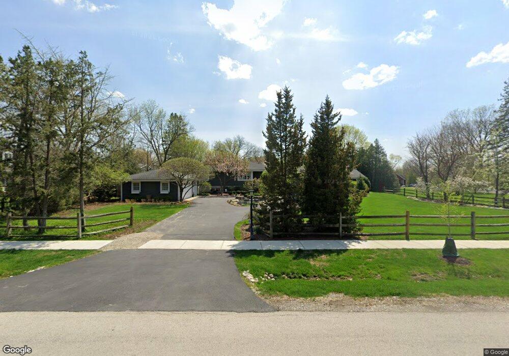 122 E Farnham Ln, Wheaton, IL 60189 - photo 1