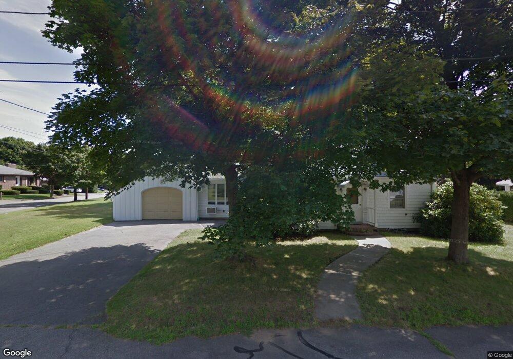 2 Meadow Ln, Saugus, MA 01906 - photo 1