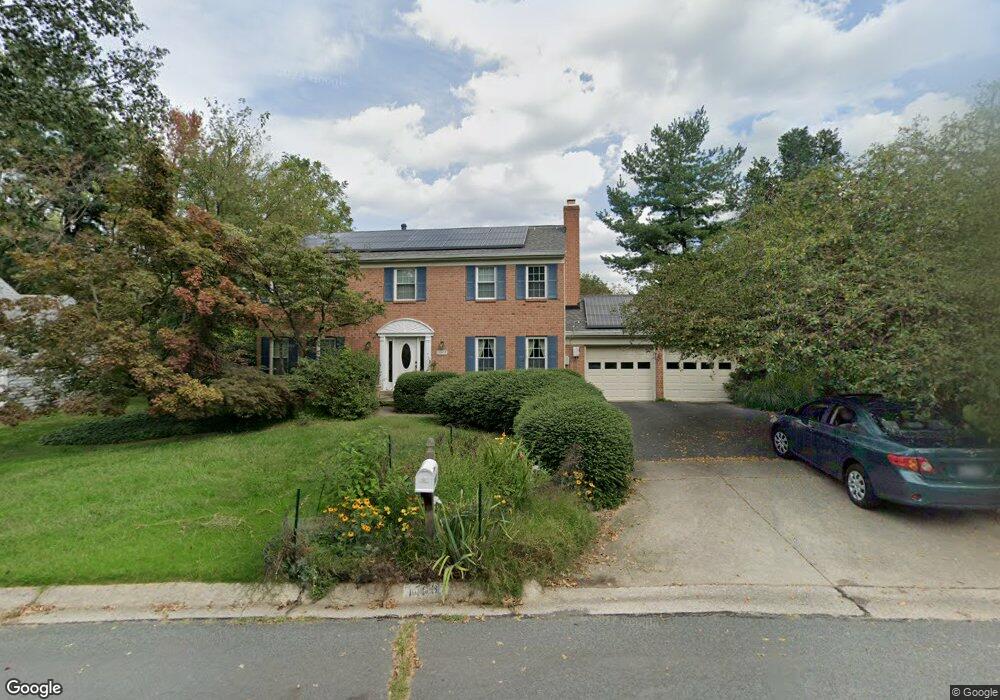 11037 Rutledge Dr, North Potomac, MD 20878 - photo 1