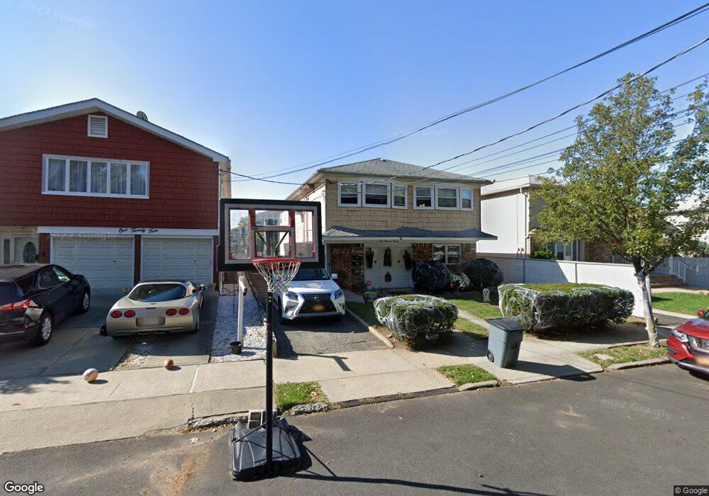 120 Woodbine Ave, Staten Island, NY 10314 - photo 1