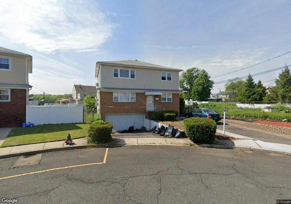 511 Anthony Ct, Lyndhurst, NJ 07071 - photo 1