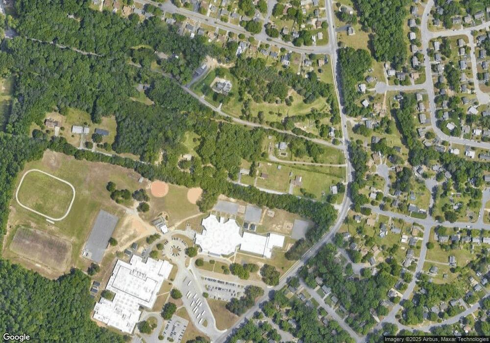 5620 Osterbind Ln, North Chesterfield, VA 23237 - photo 1