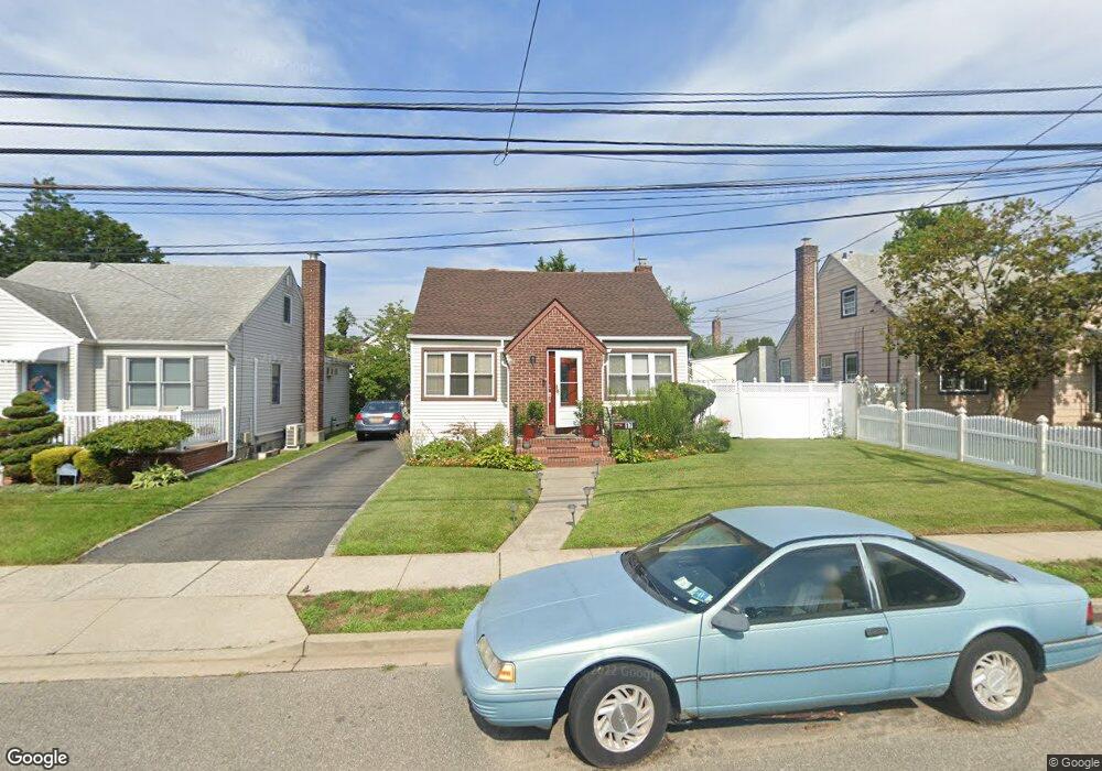 17 Grand St, Elmont, NY 11003 - photo 1