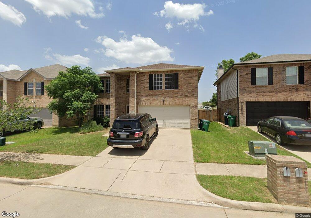 5814 Green Ivy Rd, Denton, TX 76210 - photo 1