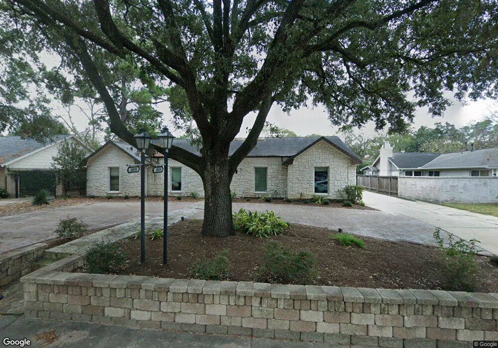 10039 Briar Forest Dr, Houston, TX 77042 - photo 1