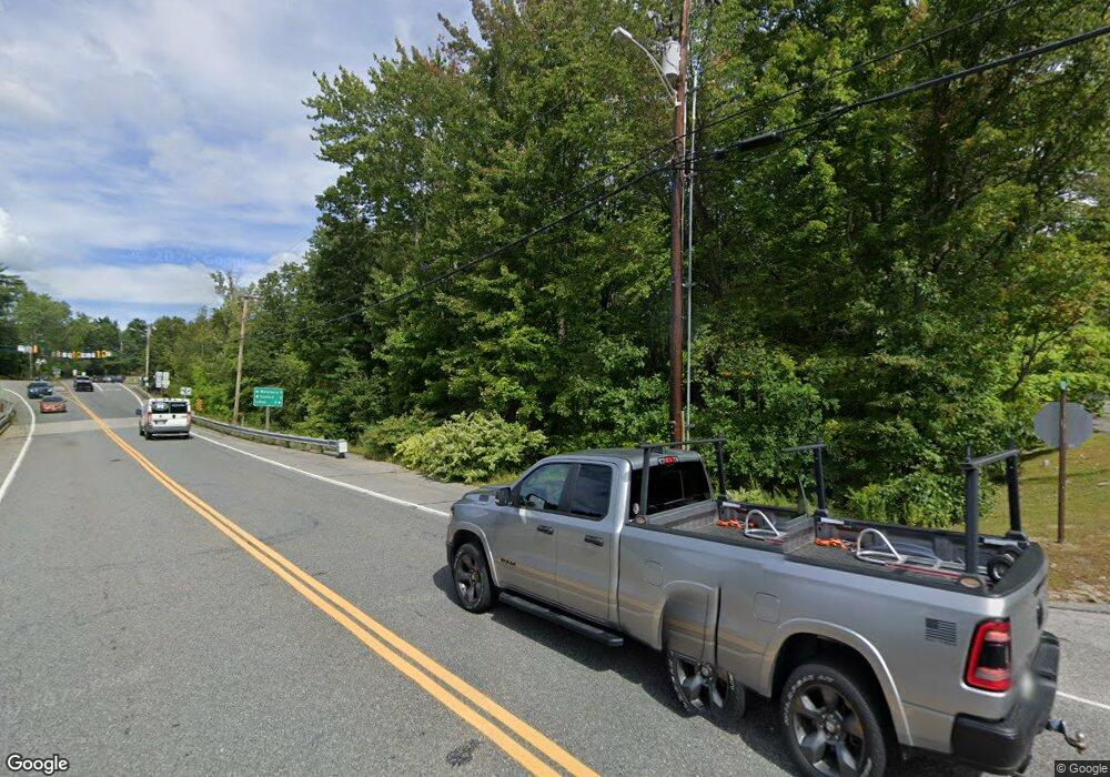 8 Riverside Dr, Alfred, ME 04002 - photo 1