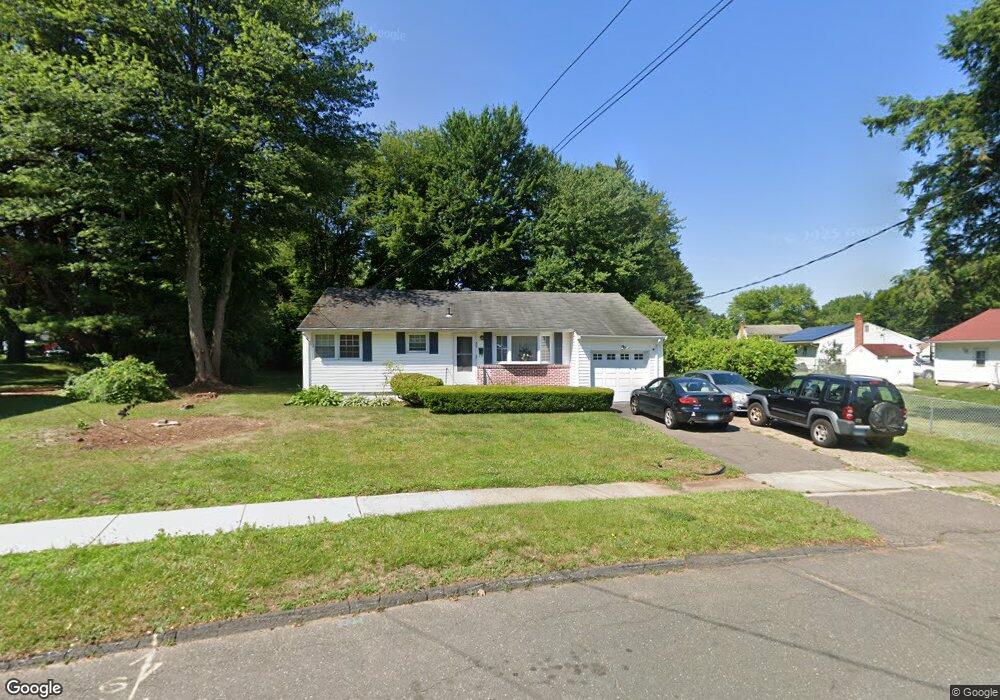 63 Jackson Rd, Bloomfield, CT 06002 - photo 1