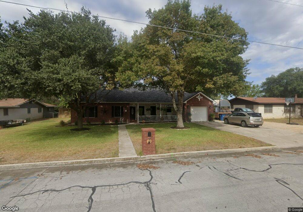 1215 Rivercrest Dr, New Braunfels, TX 78130 - photo 1