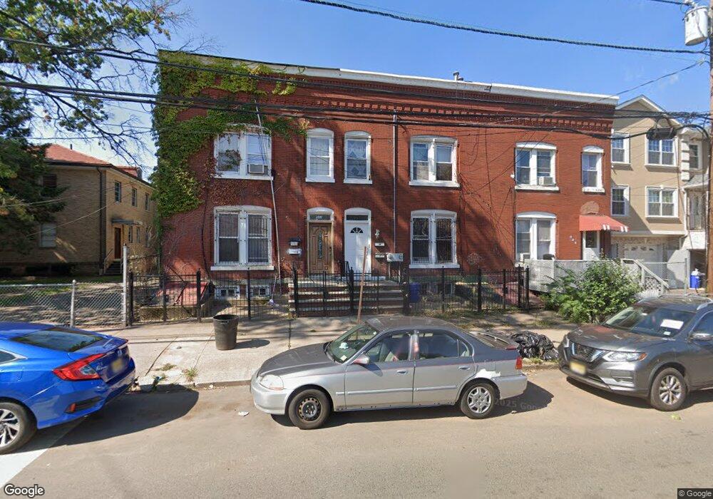 902 3rd Ave unit 1, Elizabeth, NJ 07201 - photo 1