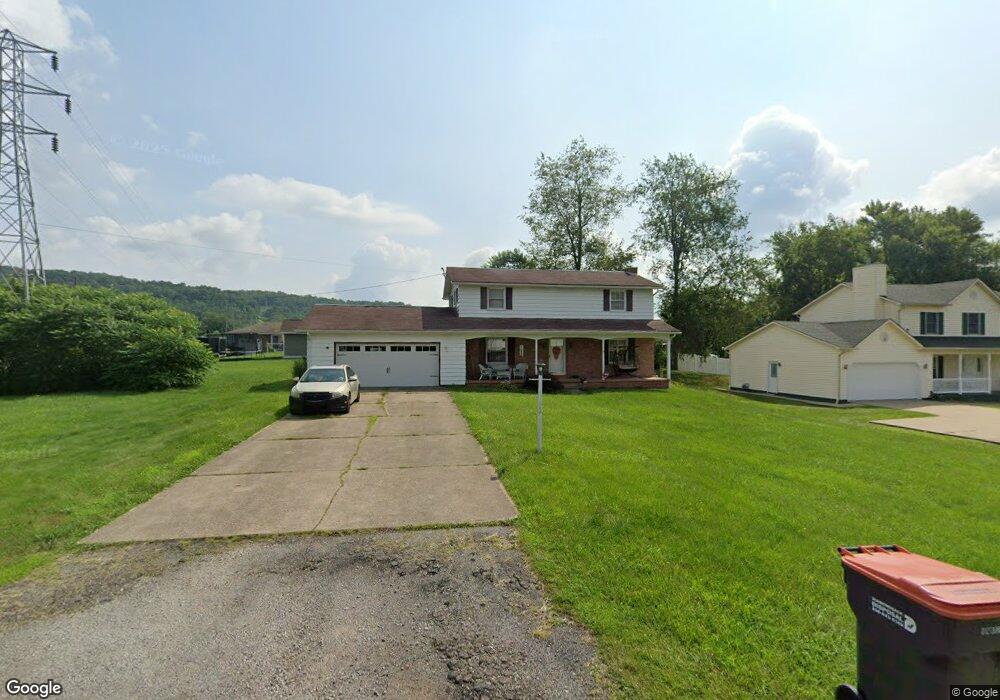 1221 Parkview Dr, Wellsville, OH 43968 - photo 1