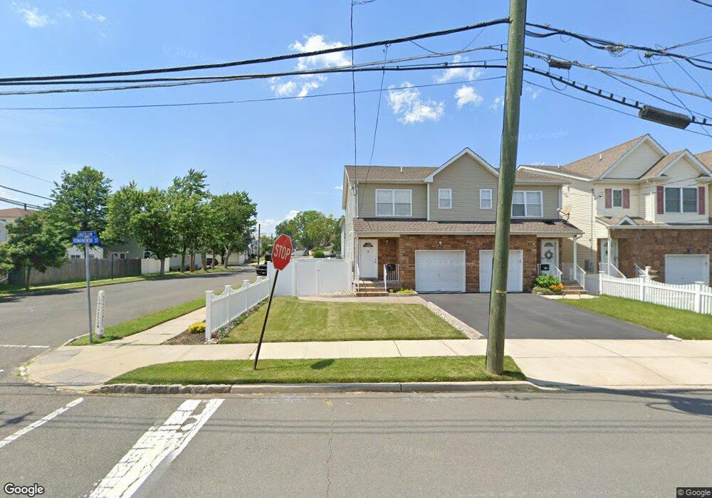 131 Longfellow St, Carteret, NJ 07008 - photo 1