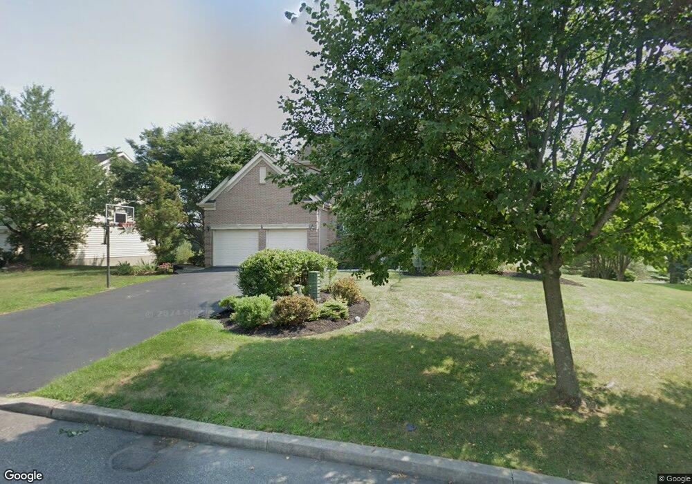 5323 Greenbriar Dr, Bethlehem, PA 18017 - photo 1