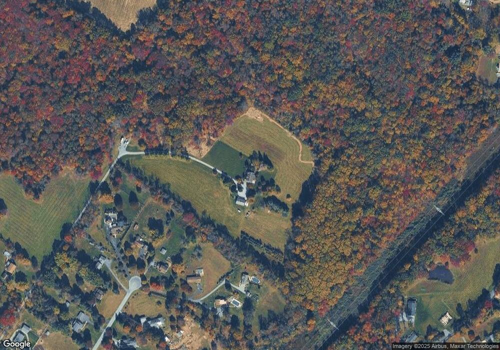 465 Indian Run Rd, Glenmoore, PA 19343 - photo 1